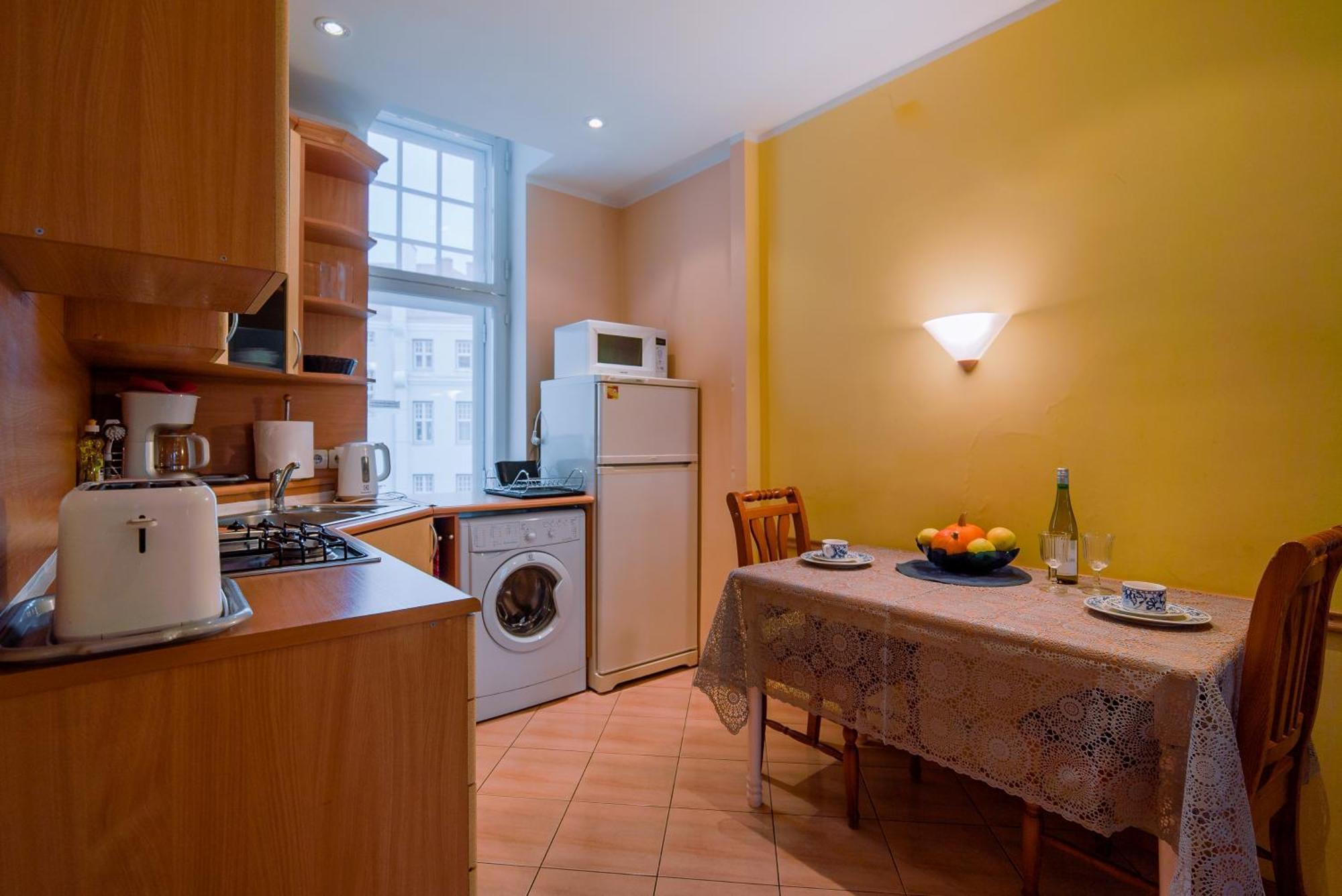 Romeo Family Apartments تالين المظهر الخارجي الصورة