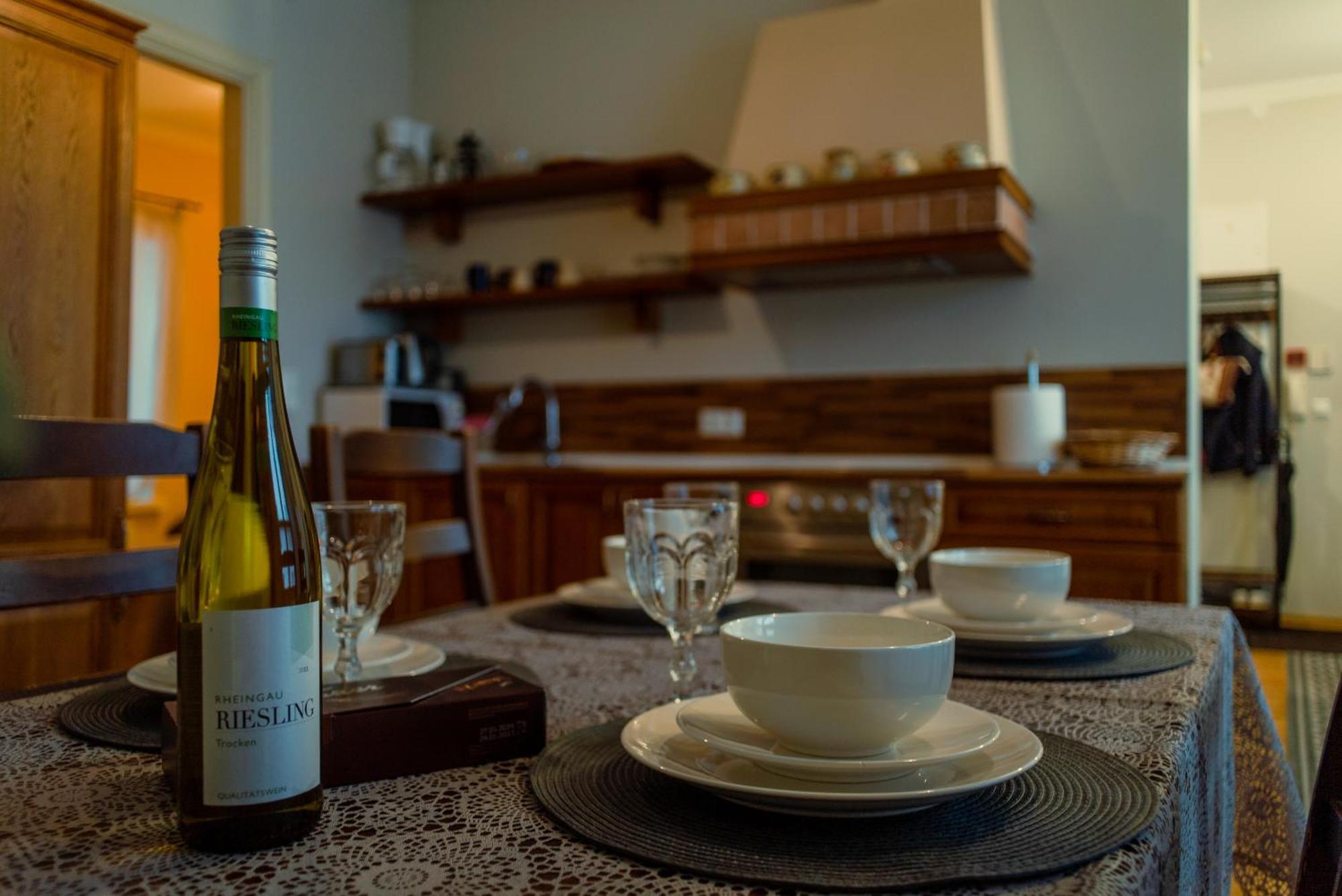 Romeo Family Apartments تالين المظهر الخارجي الصورة