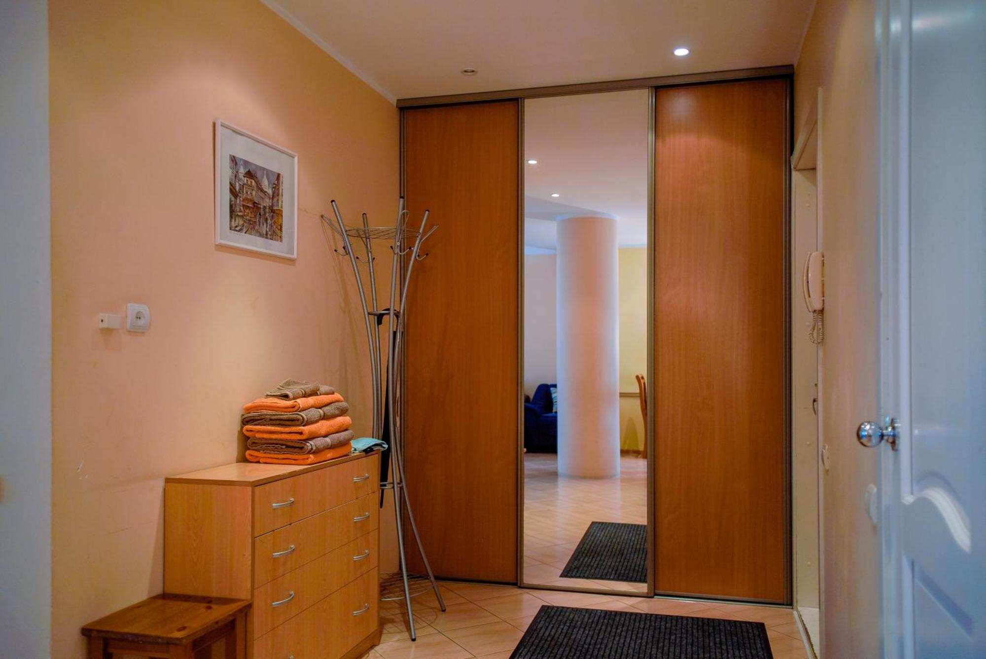Romeo Family Apartments تالين المظهر الخارجي الصورة