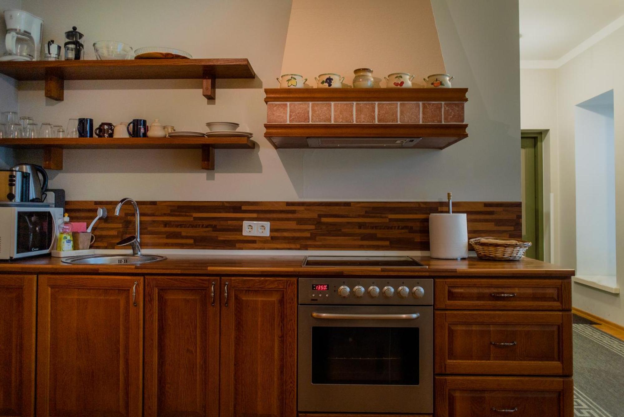 Romeo Family Apartments تالين المظهر الخارجي الصورة