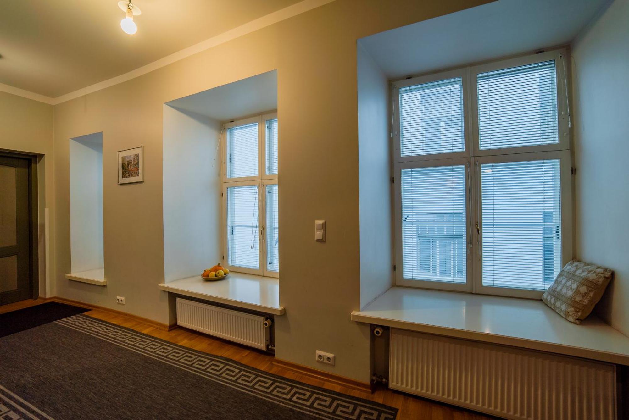 Romeo Family Apartments تالين المظهر الخارجي الصورة