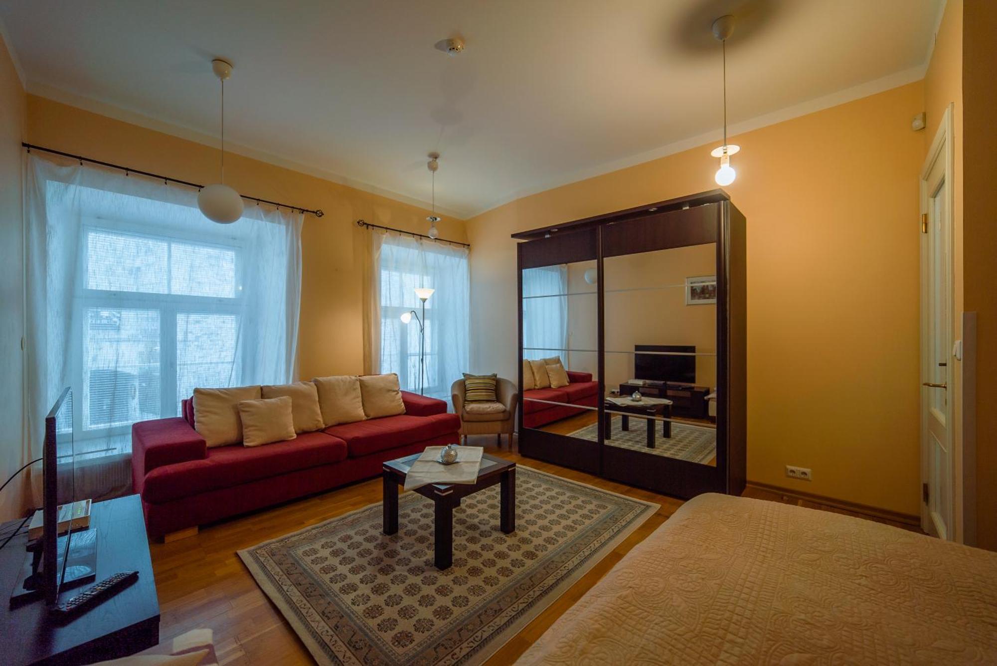 Romeo Family Apartments تالين المظهر الخارجي الصورة